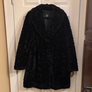 Donna Karan Black Faux Fur Knee Length Jacket Coat Outerwear